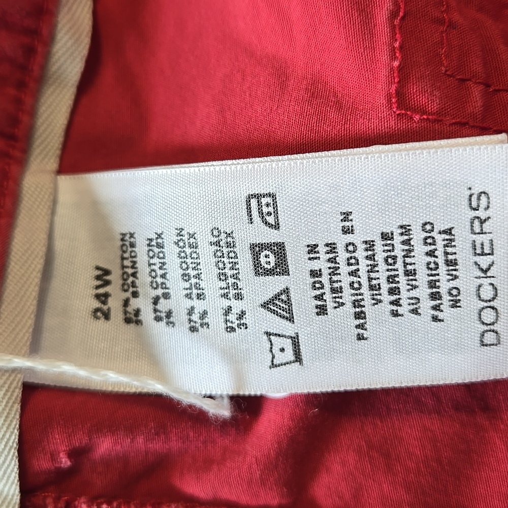PA12 Levis Dockers Plus Capris Sz 24W Zip Front Pockets Drawstring Hem Brick Red - Picture 10 of 10